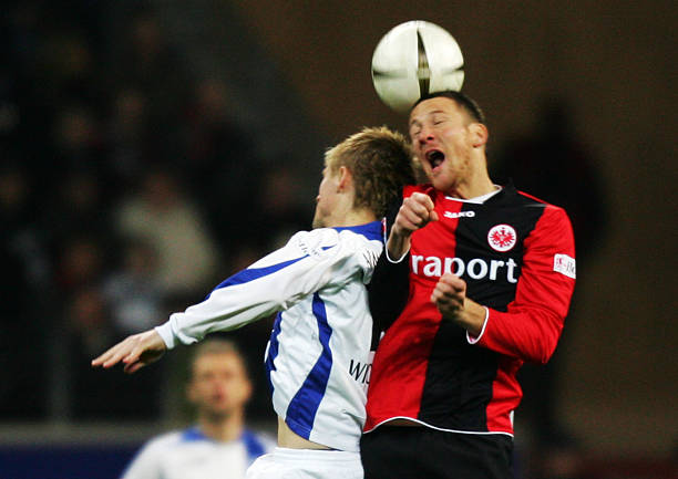 相比之下 相比之下