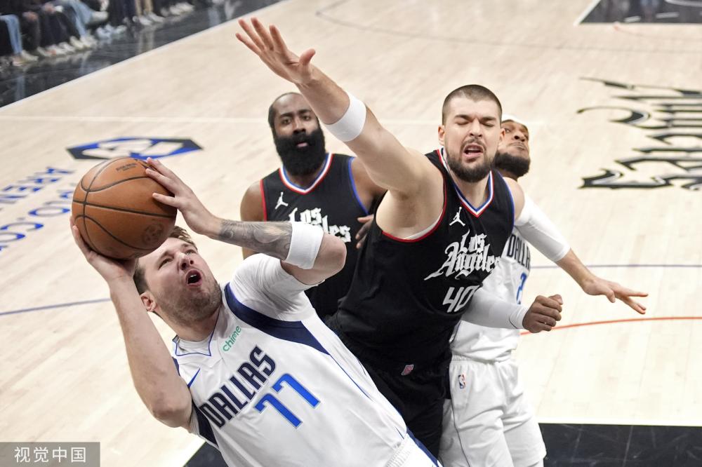 2的比分被 2的比分被